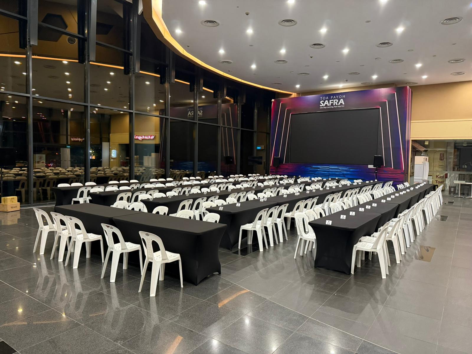corporate event organizer